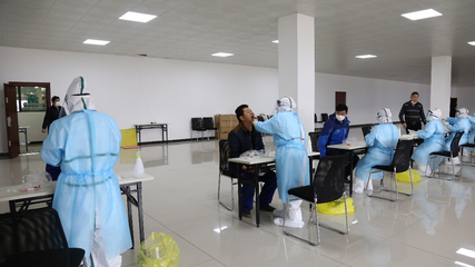 復(fù)工復(fù)產(chǎn)顯擔(dān)當(dāng) 中央指導(dǎo)組調(diào)研咸寧奧瑞金，衛(wèi)生用品銷售助力防控